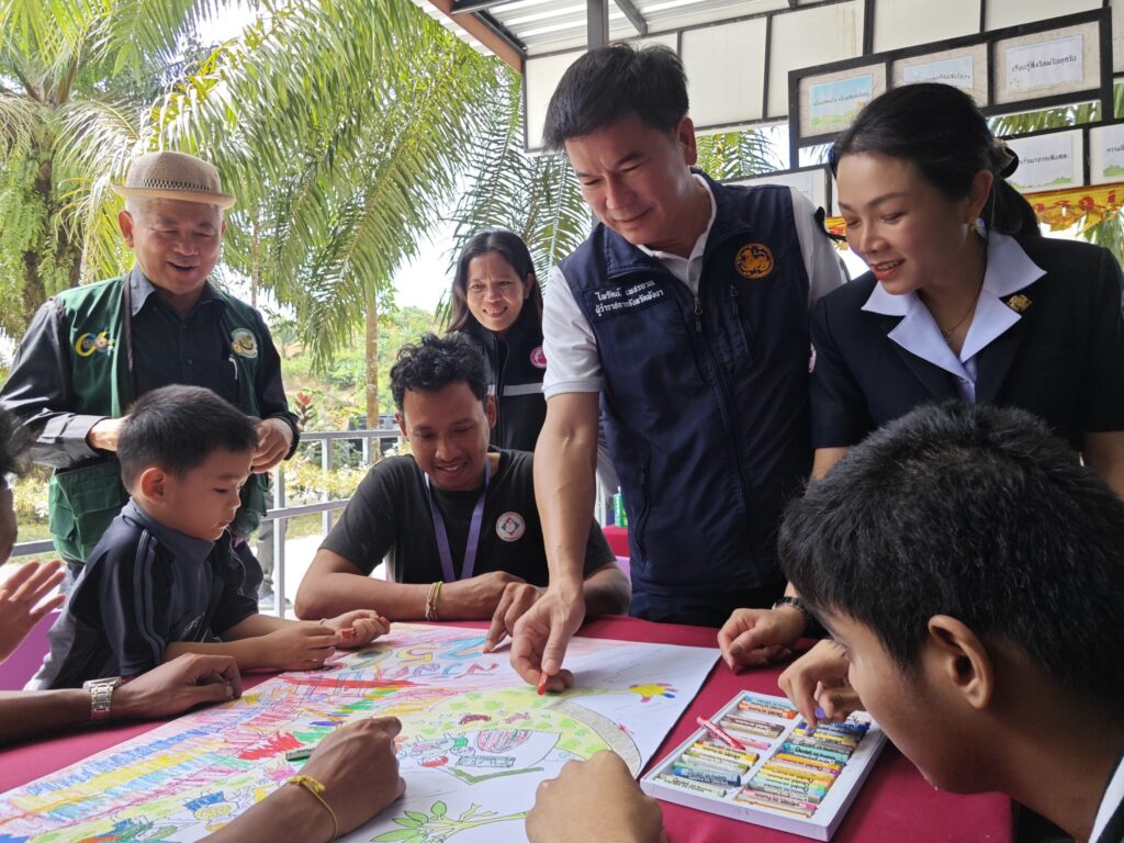 Takuapa Lions Club โมสรไลออนส์ตะกั่วป่า AVAUTIS